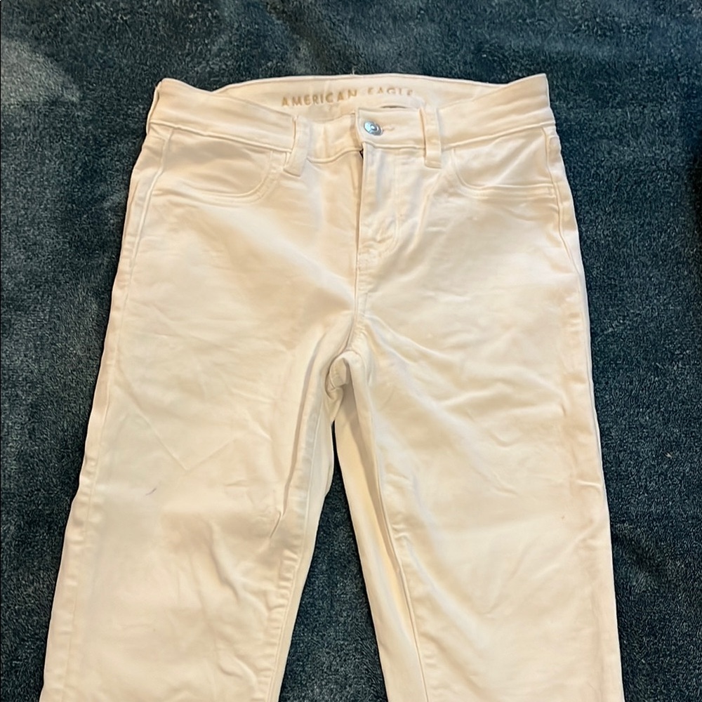 American Eagle White Jeans